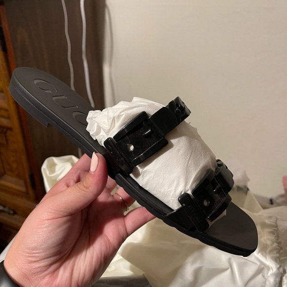 Gucci woman’s rubber sandal - Picture 4 of 6